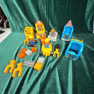 LEGO Duplo Truck & Tracked Excavator Construction Pieces